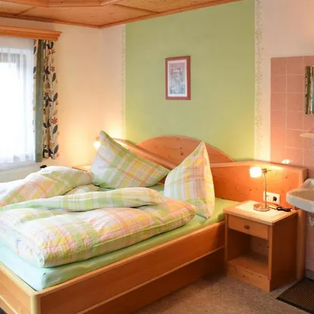 Apartment, Apartment