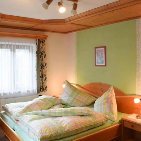 Apartment, Apartment